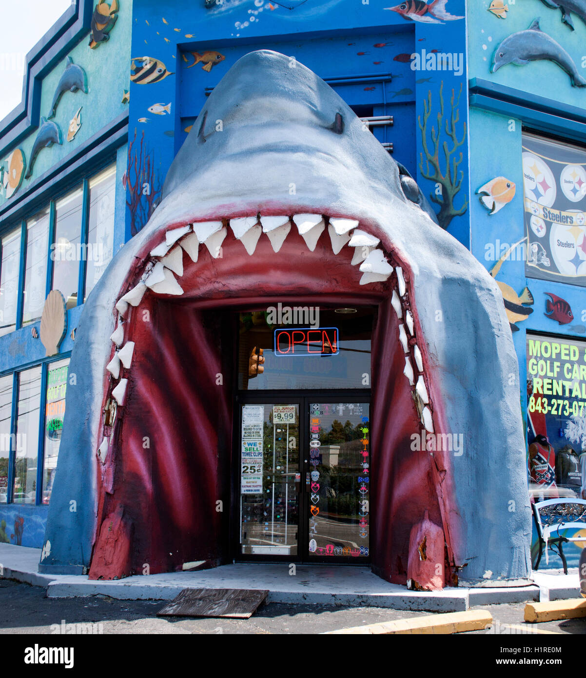 Giant Shark entrance at a store in Myrtle Beach South Carolina Stock Photo  - Alamy