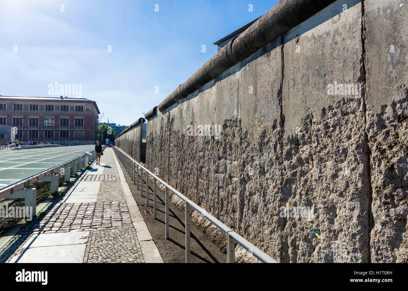 The Berlin Wall at the Topographie des Terrors museum, Niederkirchner Strasse, Mitte, Berlin, Germany Stock Photo