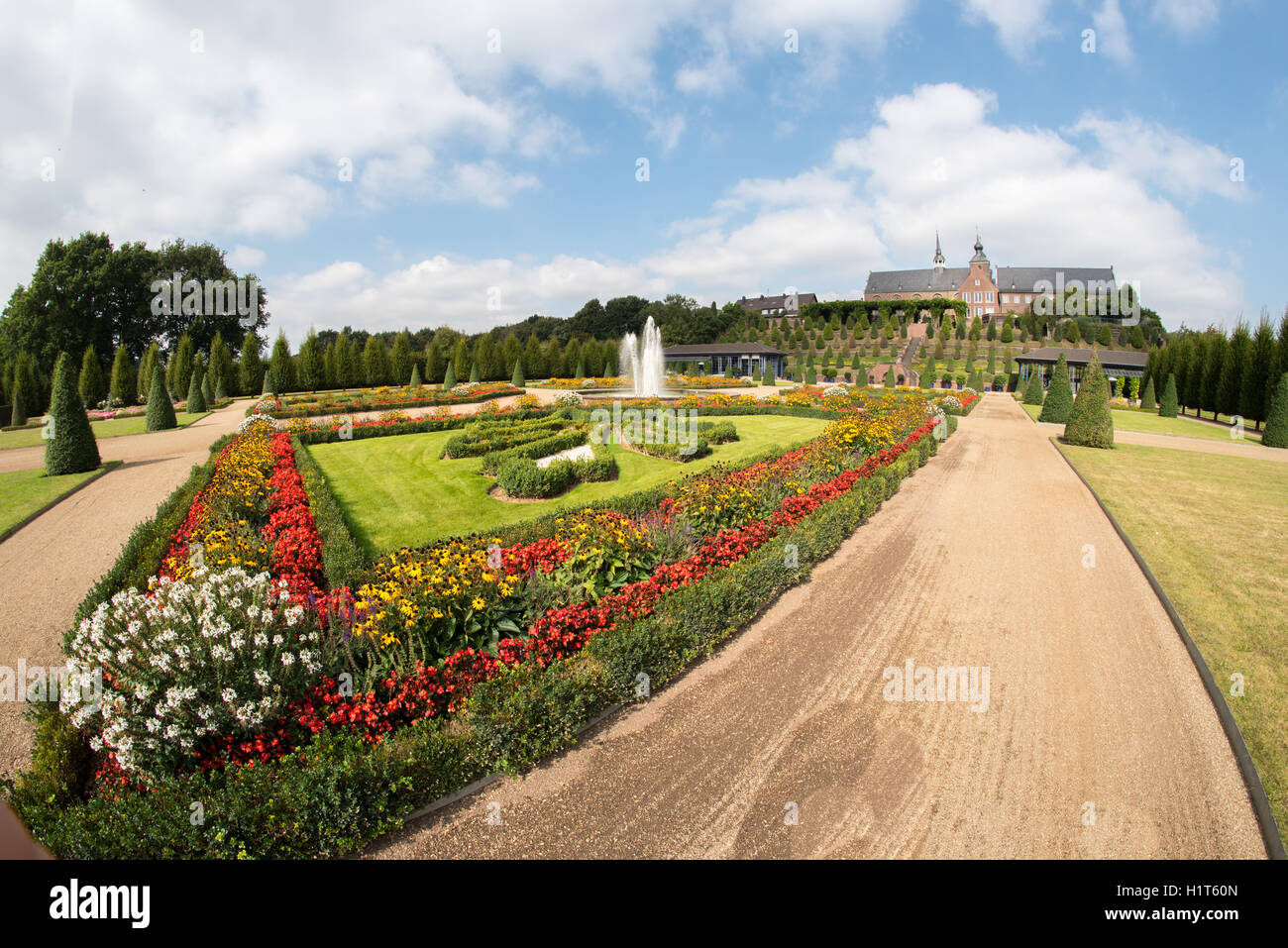 Ultra wide angle hi-res stock photography and images - Alamy