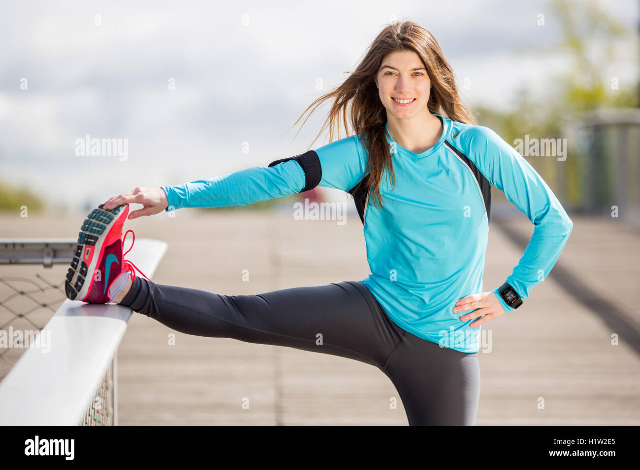 Stretching joints hi-res stock photography and images - Alamy