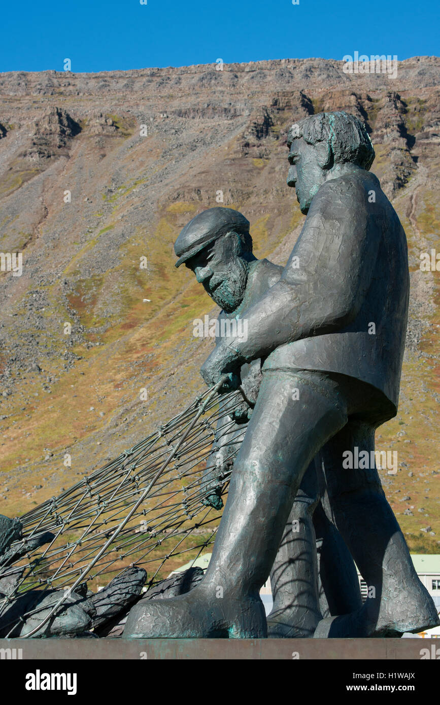 Iceland, West Fjords, Isafjordur. Seamens' Monument sculpture honoring fisherman and seamen of Iceland. Stock Photo