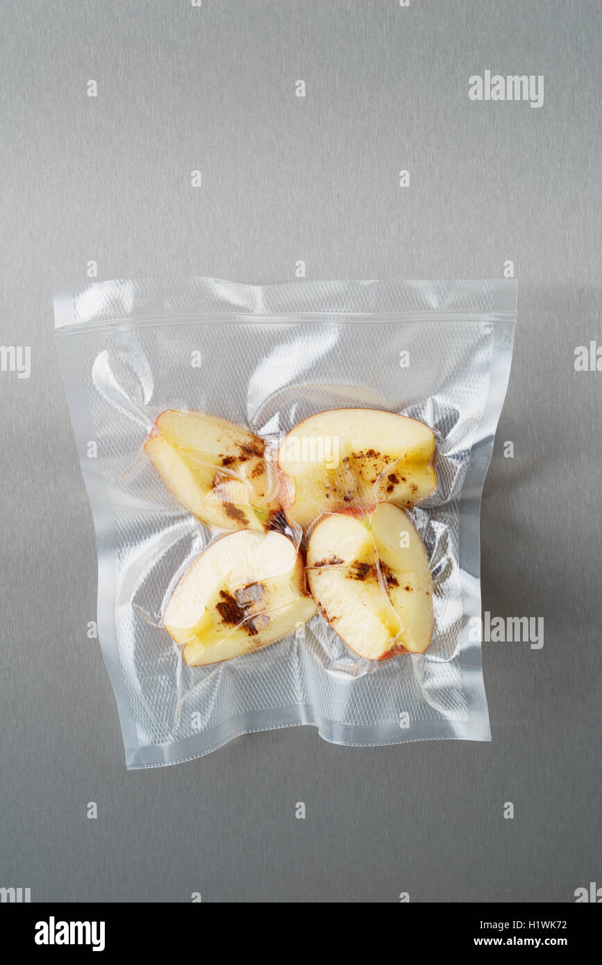 Vacuum sealed apples Stock Photo Alamy