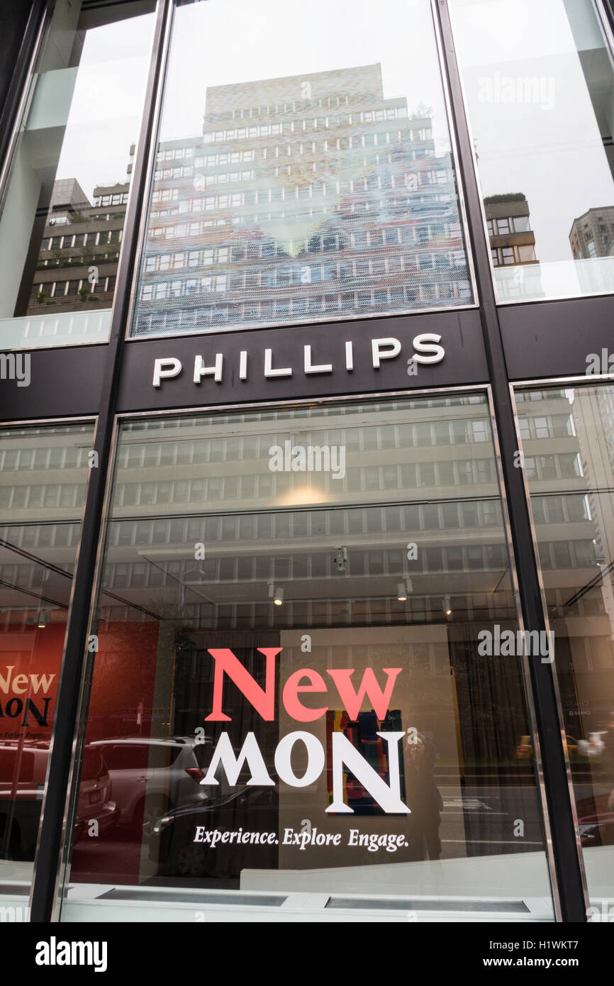 Phillips Auction House Exterior, NYC, USA Stock Photo Alamy