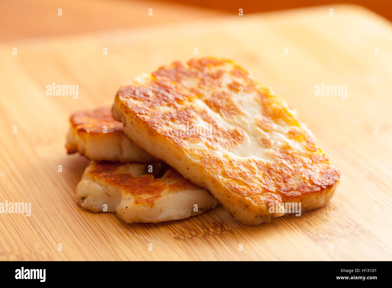 Halloumi Cheese Cooked Stock Photo Alamy