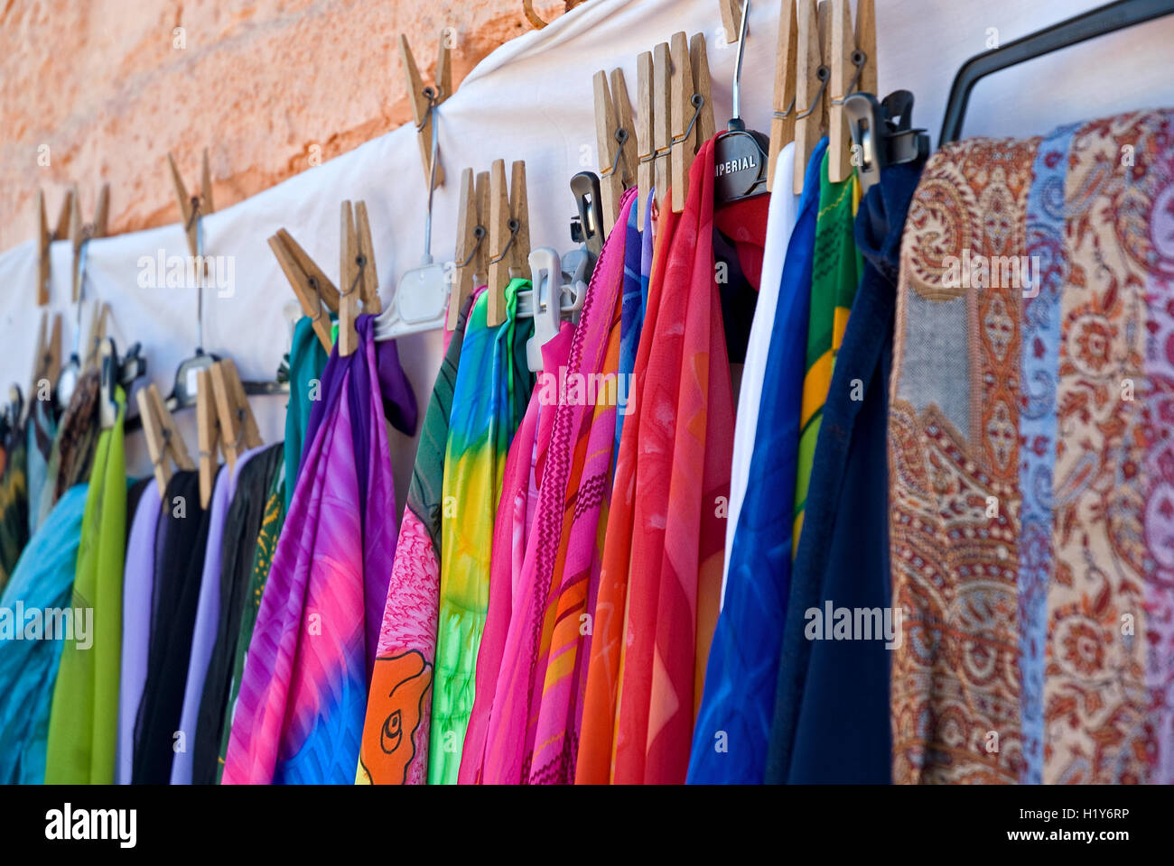 Scarf pin hi-res stock photography and images - Alamy