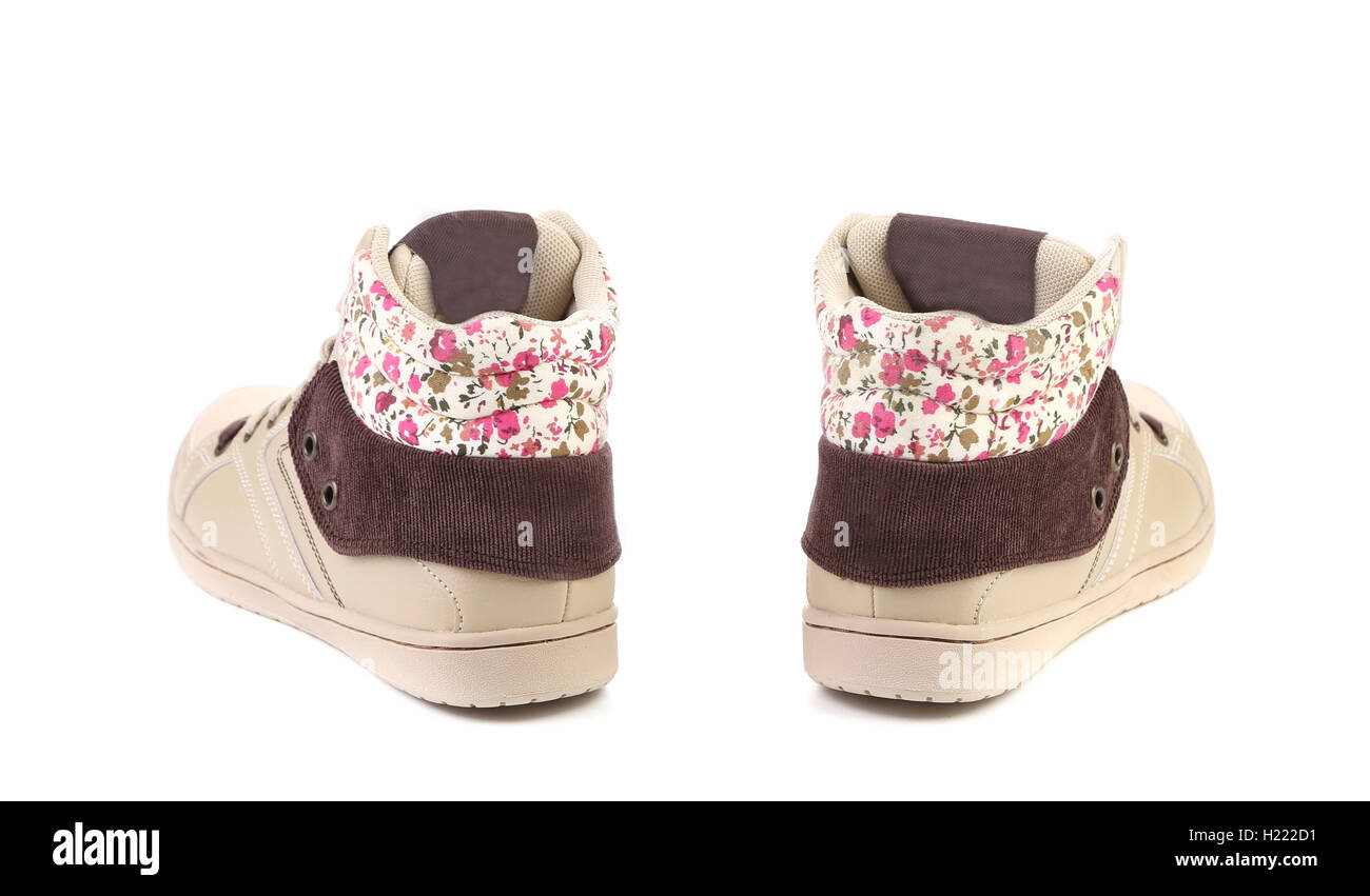 stylish white shoes for girls