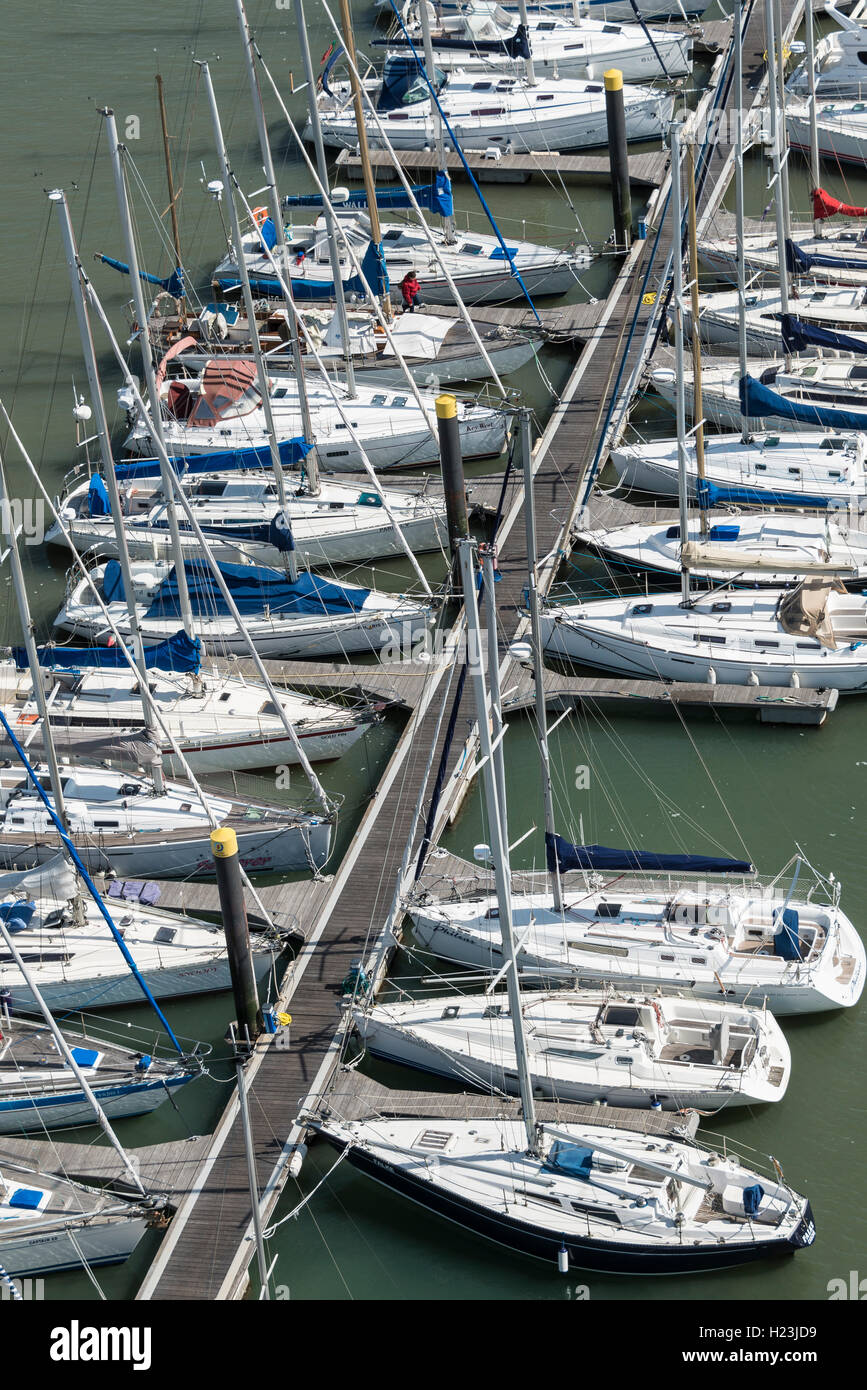 Sailing boats moored along jetty, River Tagus, Lisbon, Lisboa Region, Portugal Stock Photo