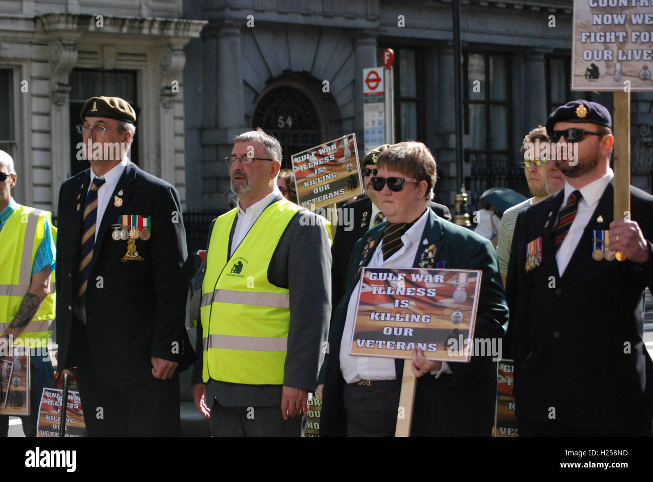 First gulf war veterans and gulf war syndrome survivors, Stock Photo