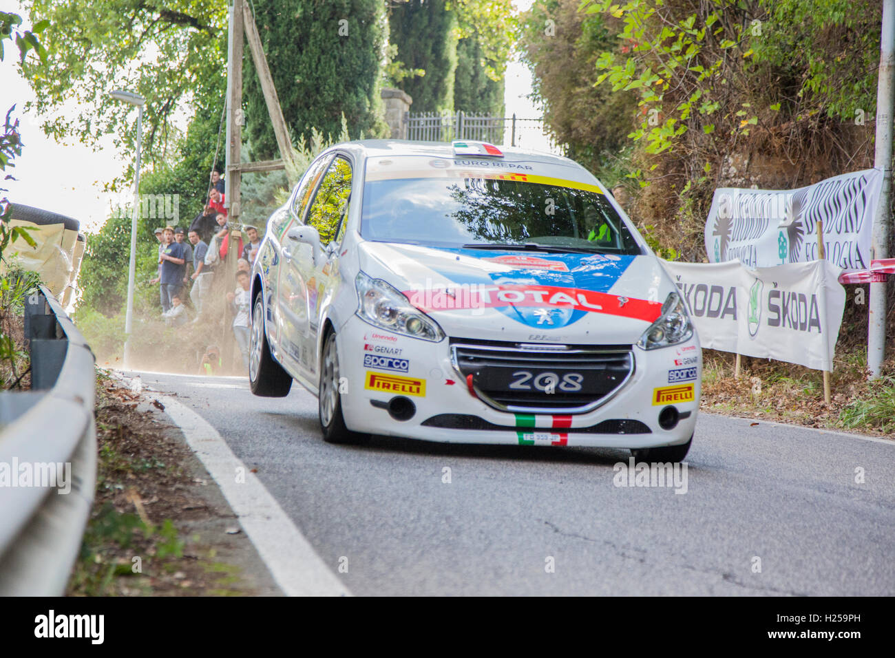 Racetrim hi-res stock photography and images - Alamy
