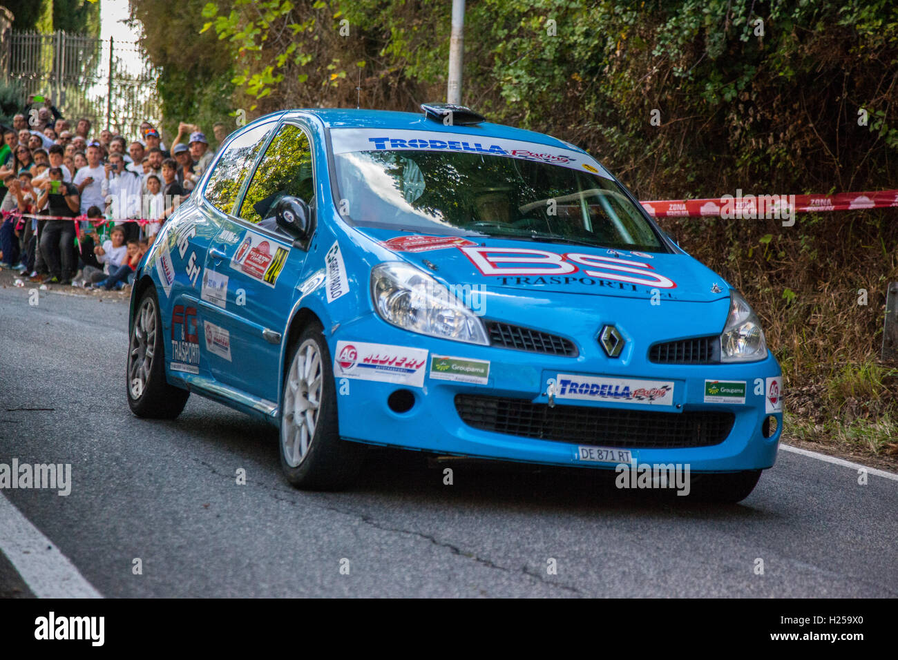 Rome, Italy. 24th September, 2016. 4th rally the city of Roma Capitale, Italian Rally Championship, 23-24-25 September 2016, 2nd day in the village Bellegra Credit:  Manuel Bianconi/Alamy Live News Stock Photo