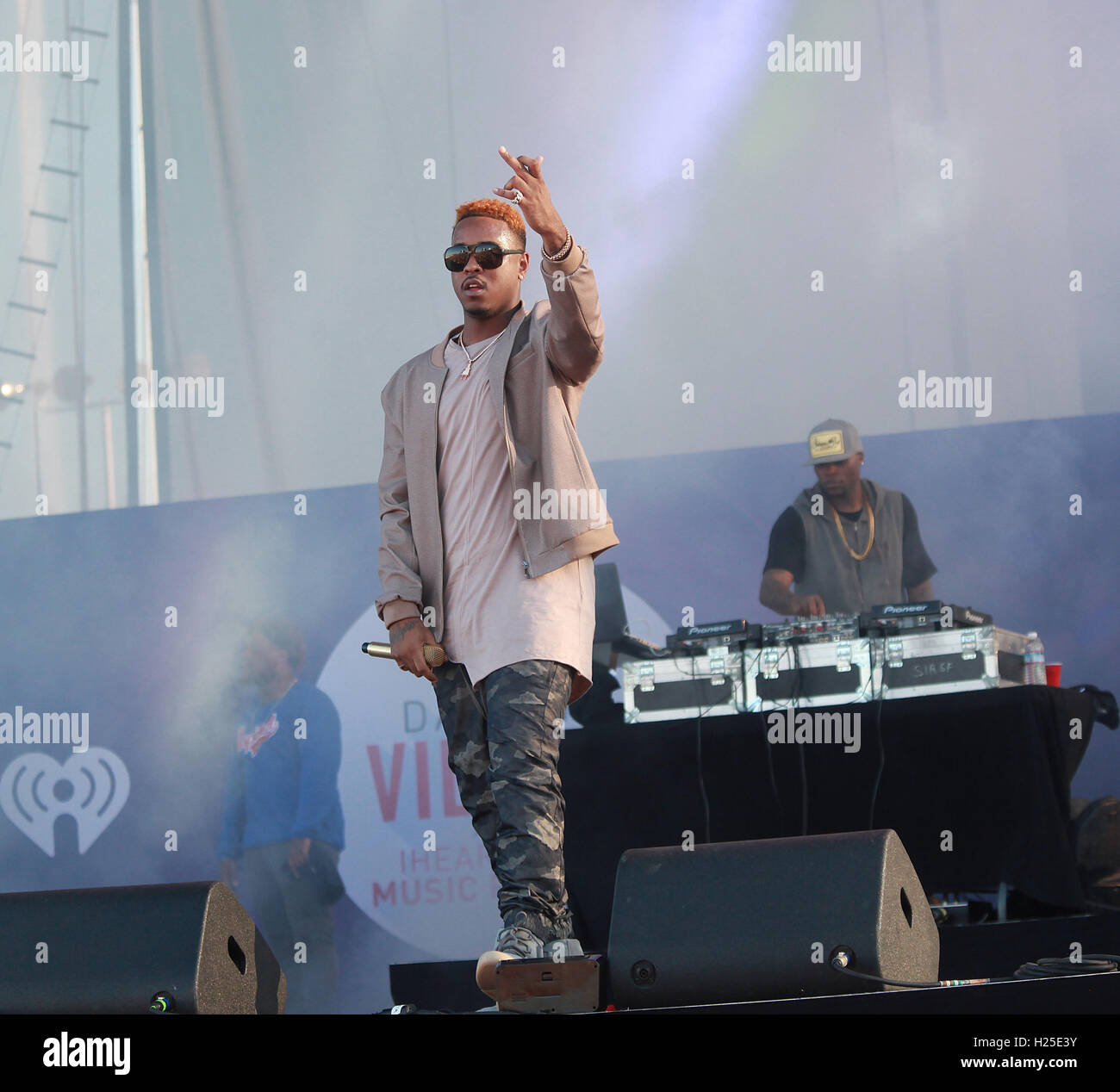 Las Vegas, Nevada, USA. 25th Sep, 2016. Rapper Jeremih performs during ...