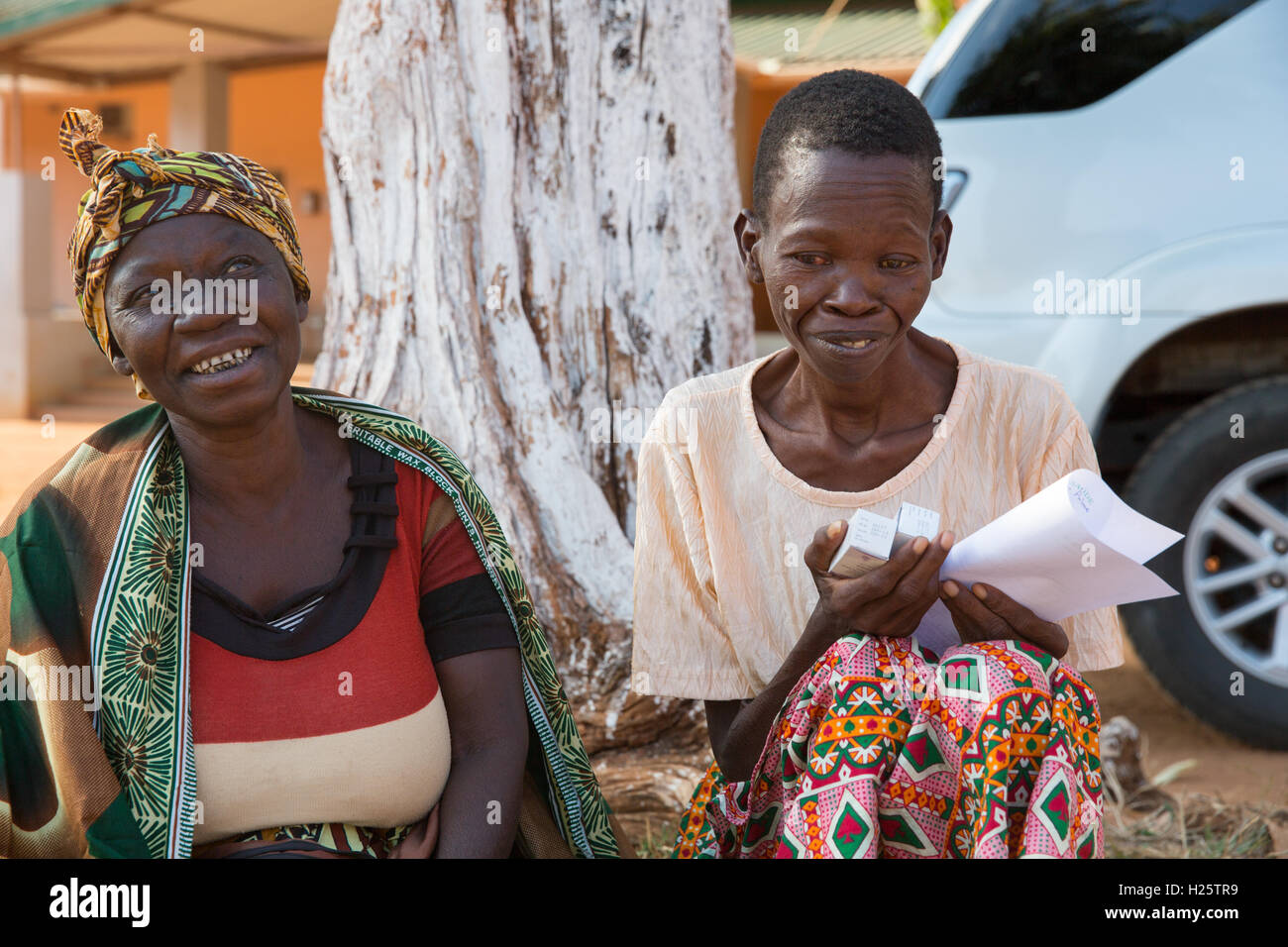 Ribaue Hospital, Ribaue,  Nampula Province, Mozambique, August 2015 Maria Albino (left) with Rosalina Alberto now that they can see after their cataract operations the day before.  Photo by Mike Goldwater Stock Photo