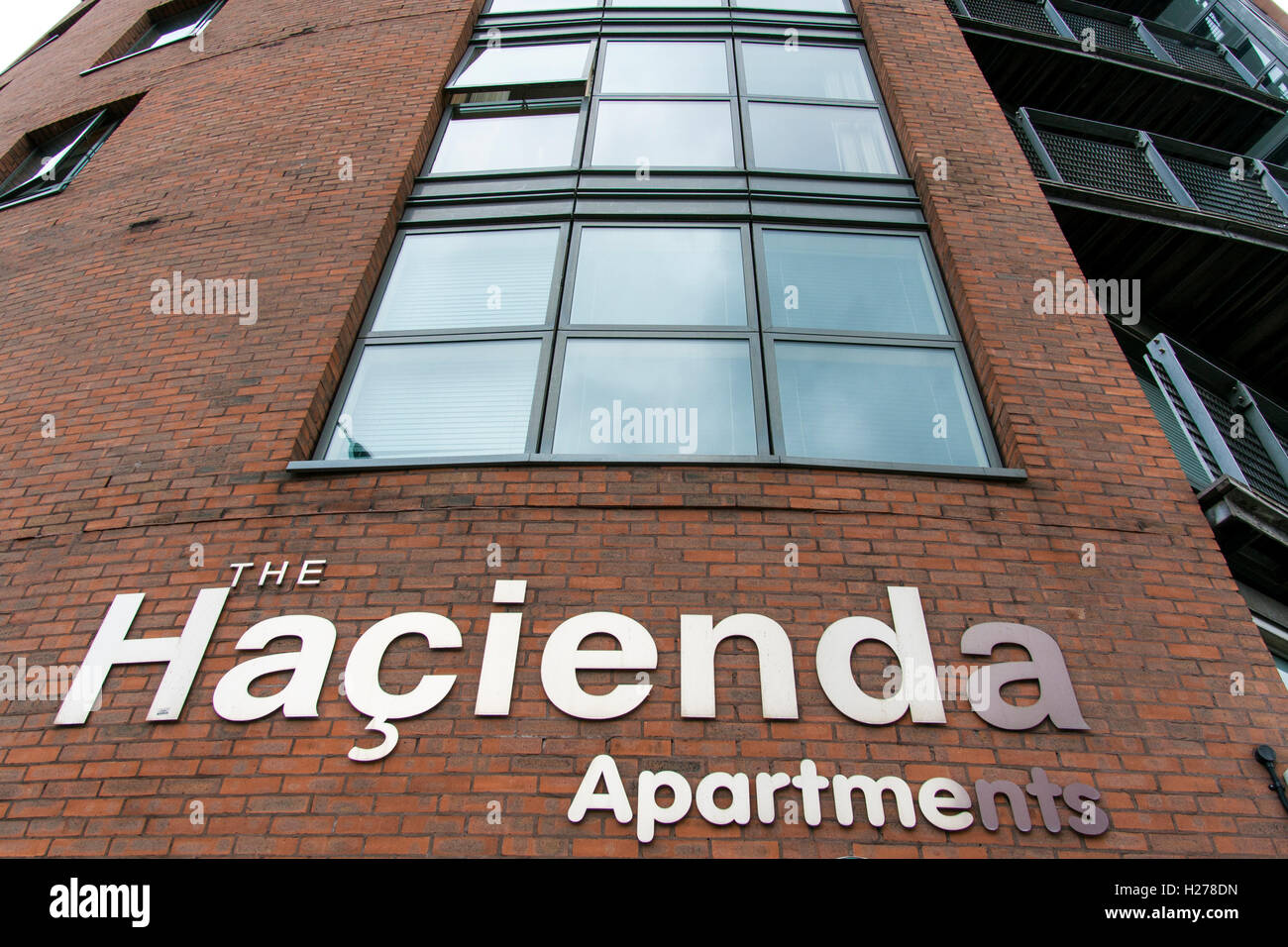 Hacienda manchester hi-res stock photography and images - Alamy