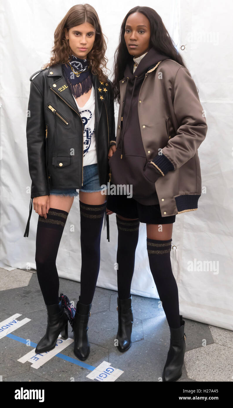 New York, NY - September 09, 2016: Antonina Petkovic and Leila Nda pose  backstage before Tommy Hilfiger Fall 2016 Fashion Show Stock Photo - Alamy