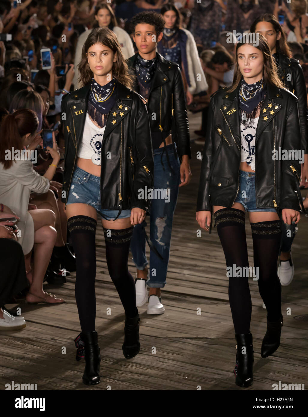 NEW YORK, NY - SEPTEMBER 09, 2016:Antonina Petkovic and Taylor Hill walk  the runway at Tommy Hilfiger Women's Fashion Show Stock Photo - Alamy