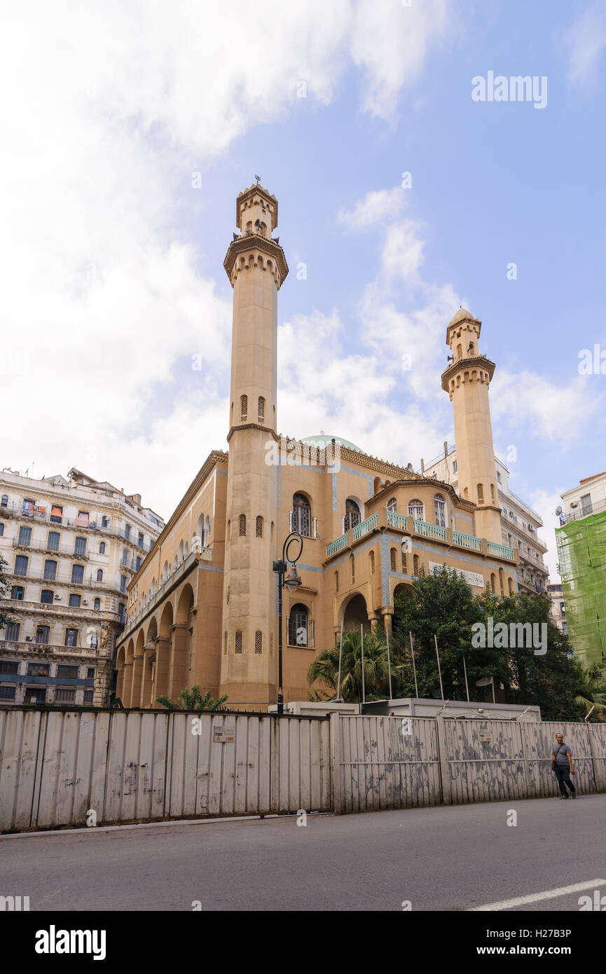 Ibn Badis Mosque of Algiers. Ben Badis founded the Association of Algerian Muslim Ulema Stock Photo