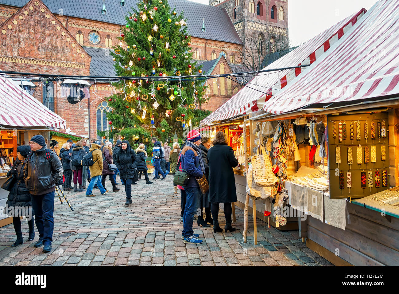 Latvian Lutheran Church Christmas Fair 2022 Riga, Latvia - December 26, 2015: Random People Strolling Around The Riga Christmas  Market. At The Market People Can Find Festive Souvenirs, Presents, Goods,  Warm Clothes And Traditional Food Stock Photo - Alamy