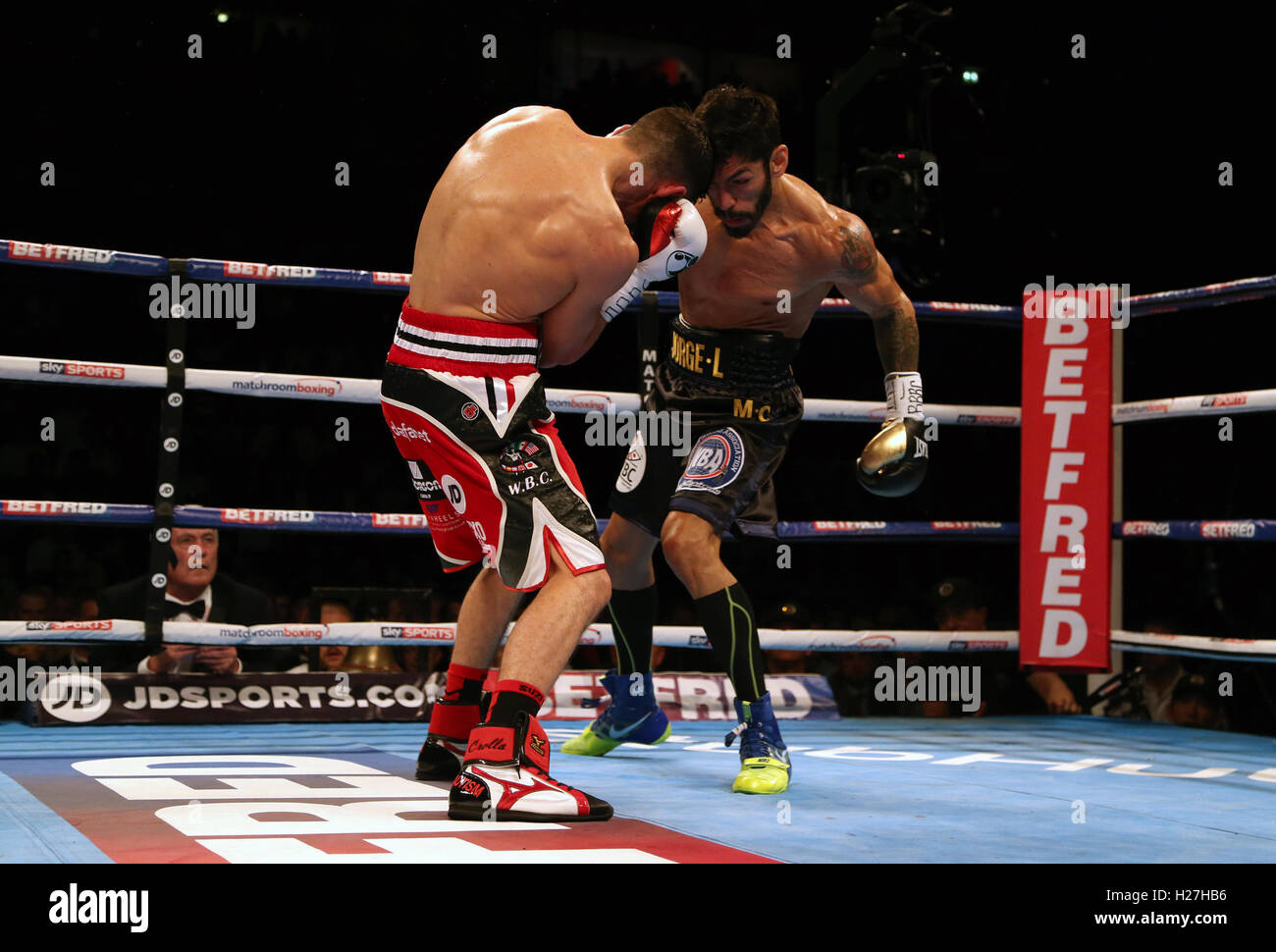 Anthony Crolla (left) and Jorge Linares during the WBA, WBC Diamond and ...