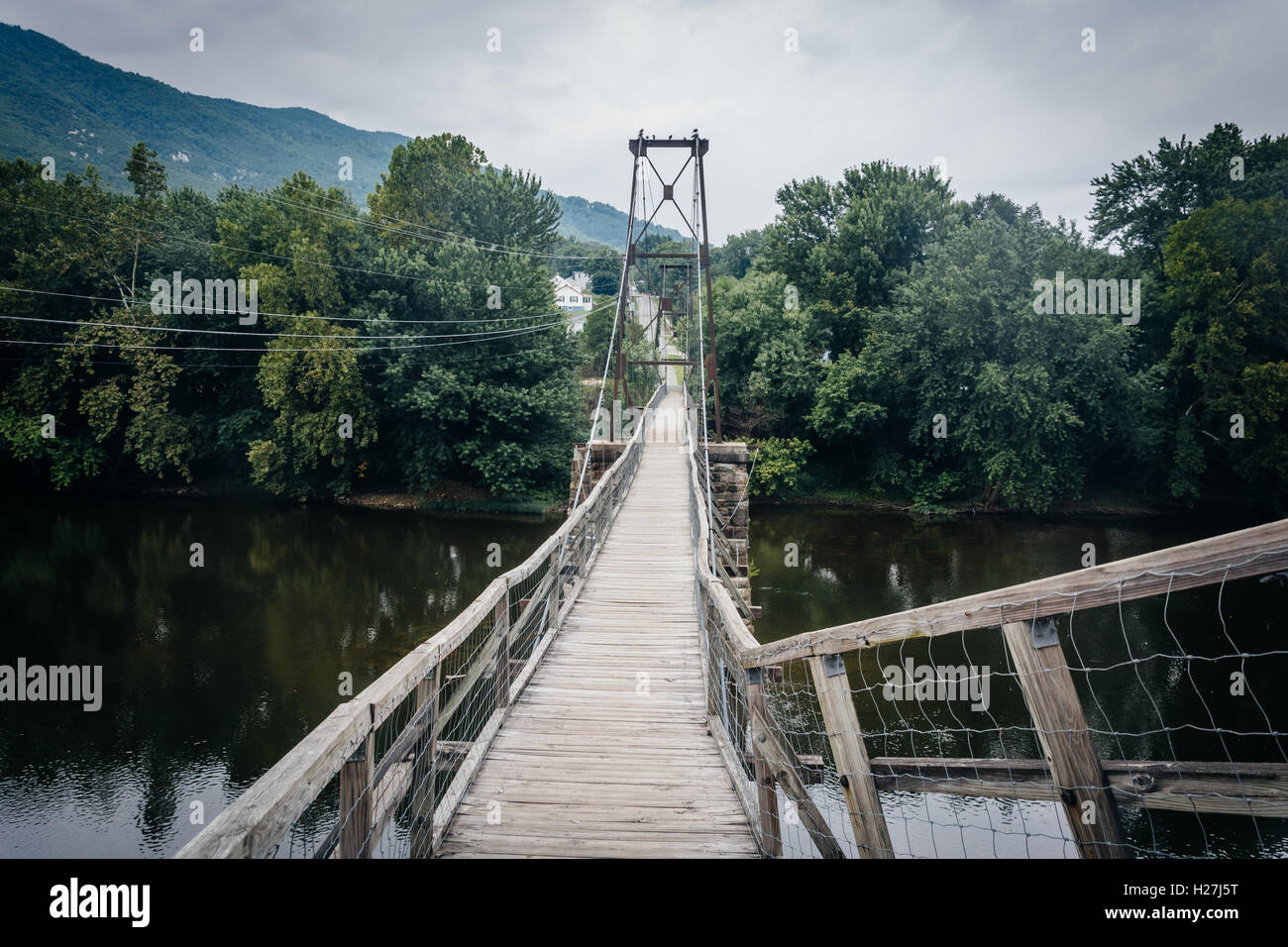 Swinging bridge in Buchanan, Virginia Stock Photo Alamy