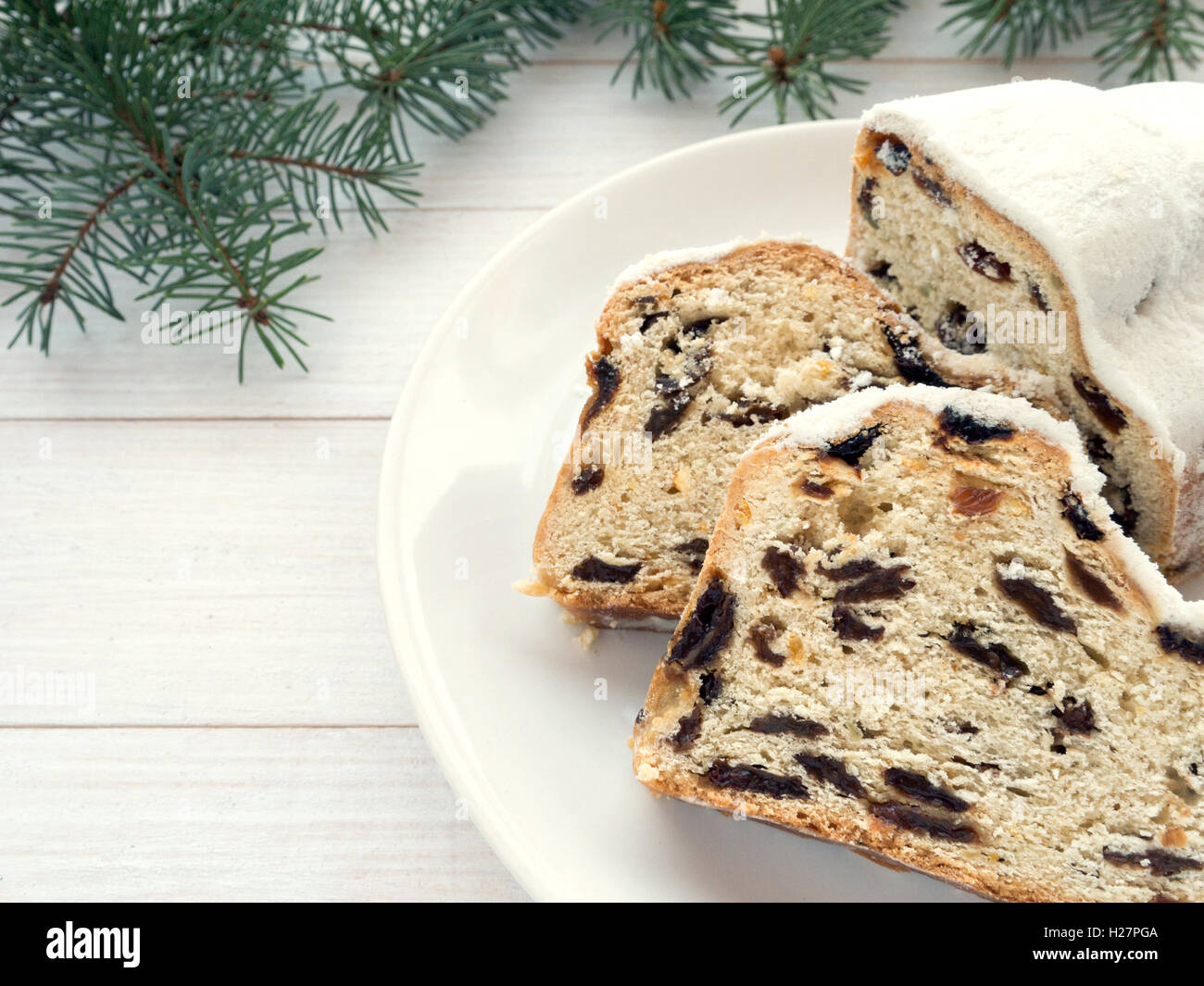German christmas cake hi-res stock photography and images - Alamy