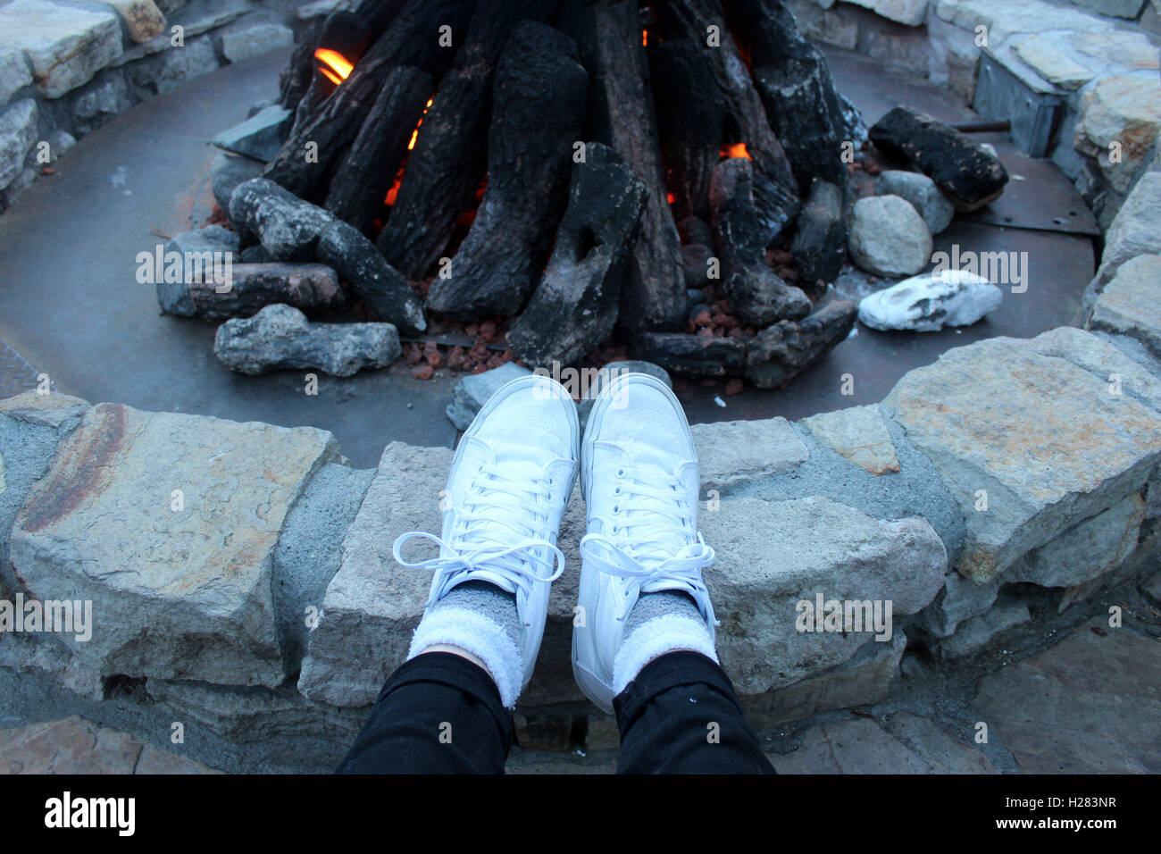 Feet to the fire hires stock photography and images Alamy