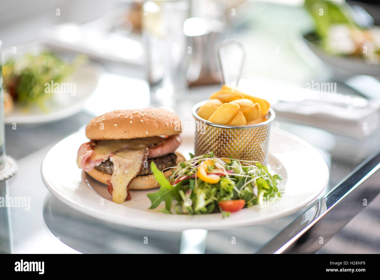 cheese burger and chips