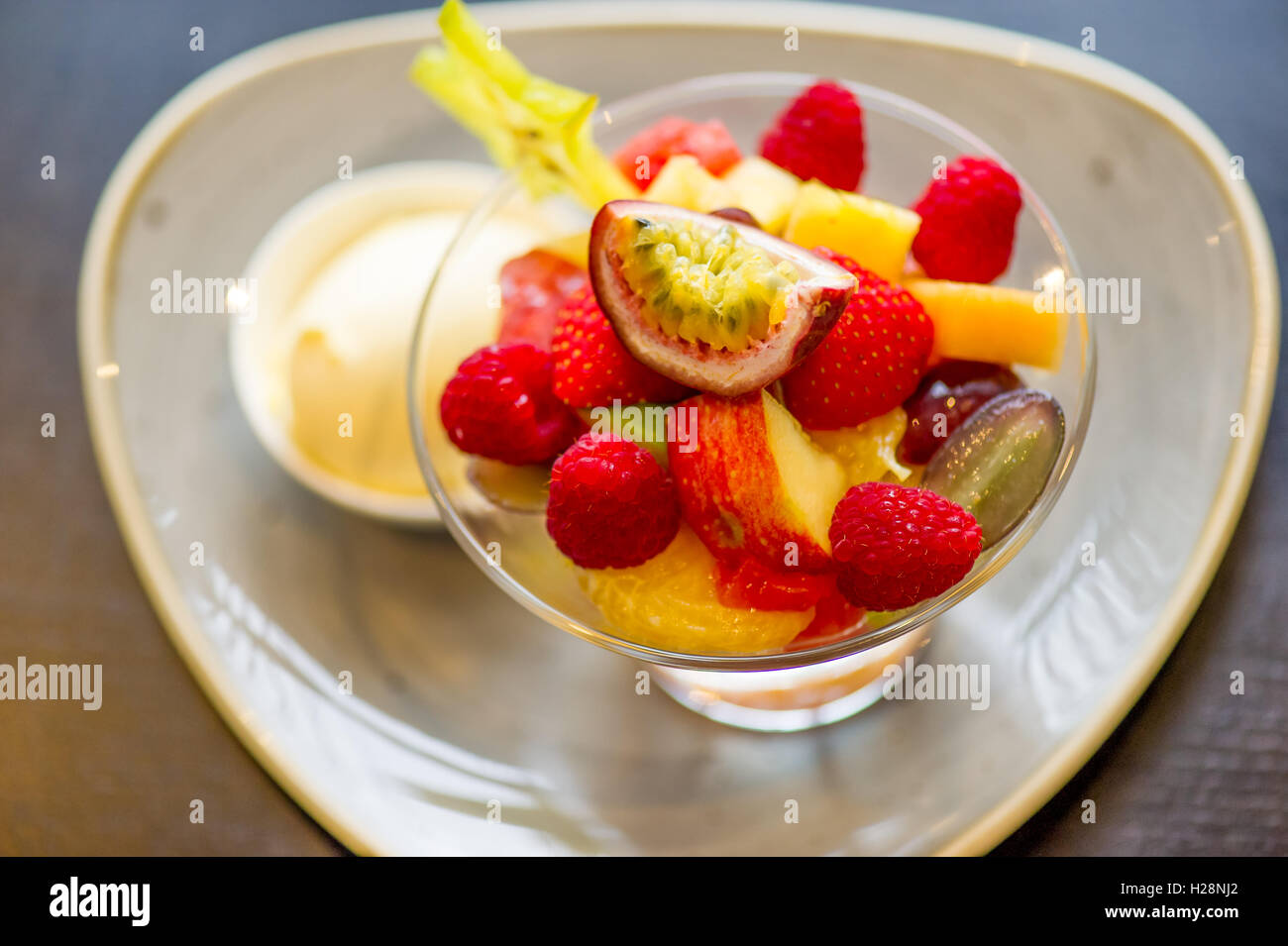 Fruit cocktail hi-res stock photography and images - Alamy