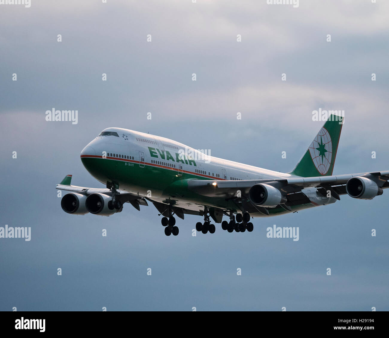 EVA Air Boeing 747-400 B-16411 jumbo-jet airliner final approach for landing, Vancouver International Airport, Canada Stock Photo