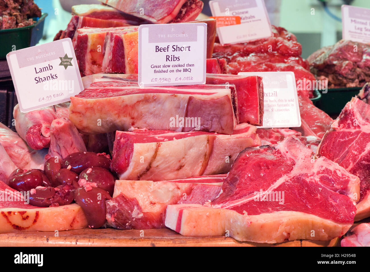 Freshly cut Beef short ribs and Lamb shanks Stock Photo Alamy