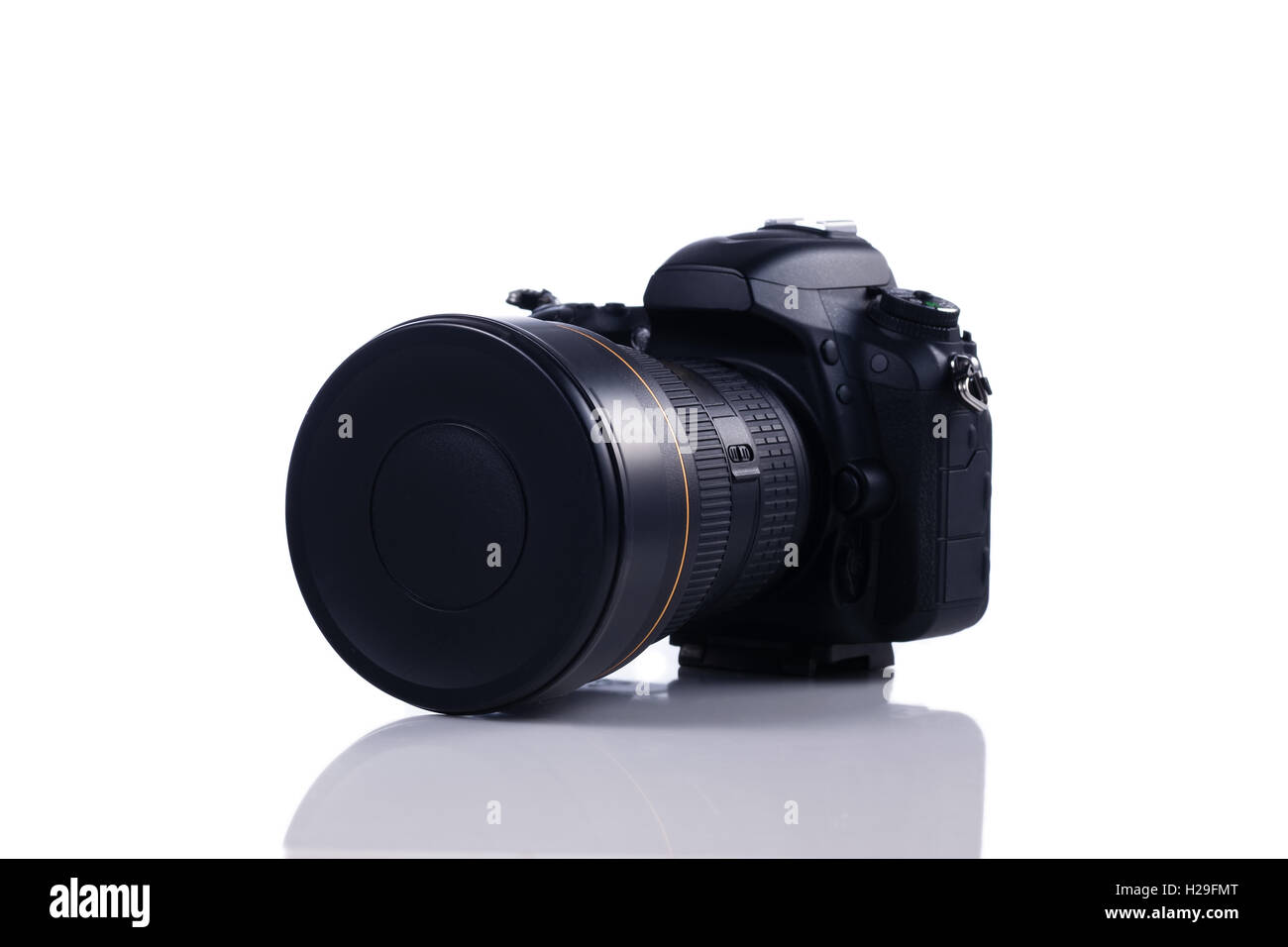 Side view dslr camera lens hi-res stock photography and images - Alamy