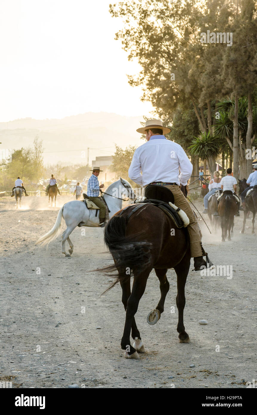 Traditional horse riders and carriages at Romeria of Fuengirola, religious pilgrimage one week before the annual fair, Fuengirola, Andalusia, Spain. 25 september, 2016.  Feria Credit:  Perry van Munster/ Alamy Live News Stock Photo