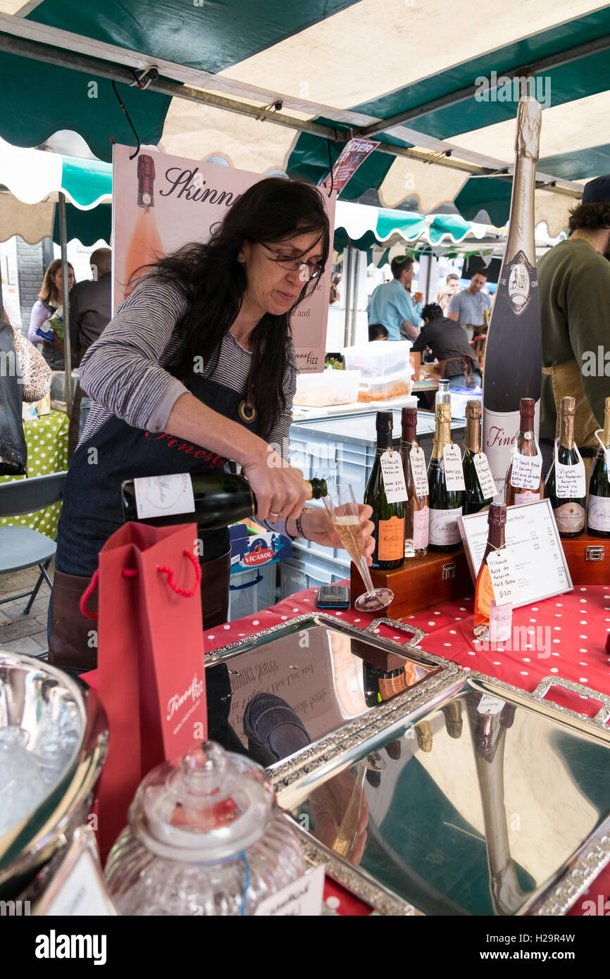 London, UK. 25th September, 2016. The Balham Food Festival 2016 begins ...
