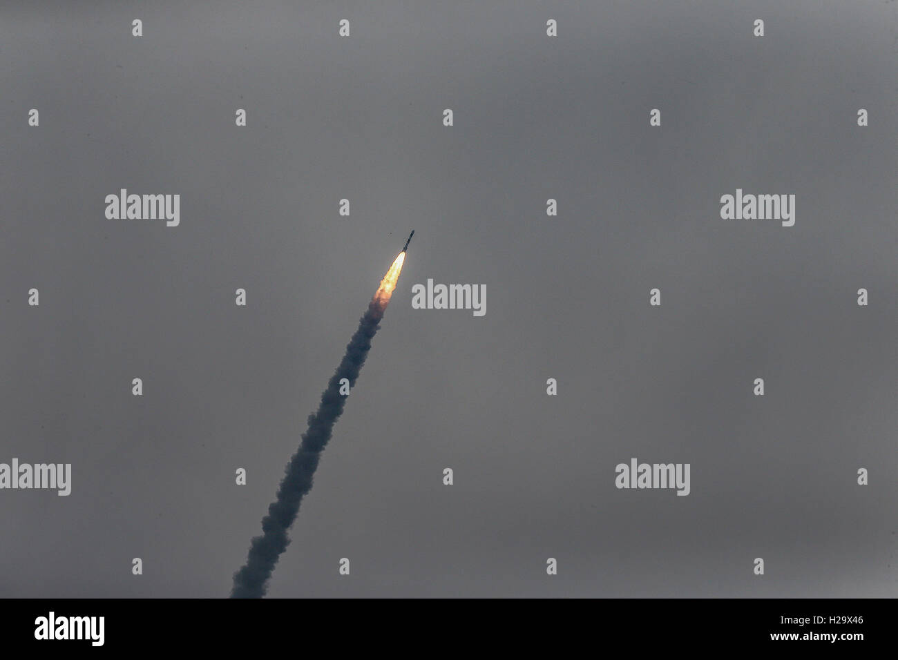 Sriharrikota, India. 26th Sep, 2016. India's Polar Satellite Launch Vehicle in its 37th Flight (PSLV -C35), has been launched from Satish Dhawan Space Centre, SHAR, Sriharikota, Andrapradesh. INDIA. The 371 kg SCATSAT-1, is for weather related studies and seven co-passenger satellites are from Algeria, Canada & the USA as well as two satellites from Indian University/Academic Institute. The total weight if all satellites is about 675 kgs. Credit:  SUKUMAR S/Alamy Live News Stock Photo