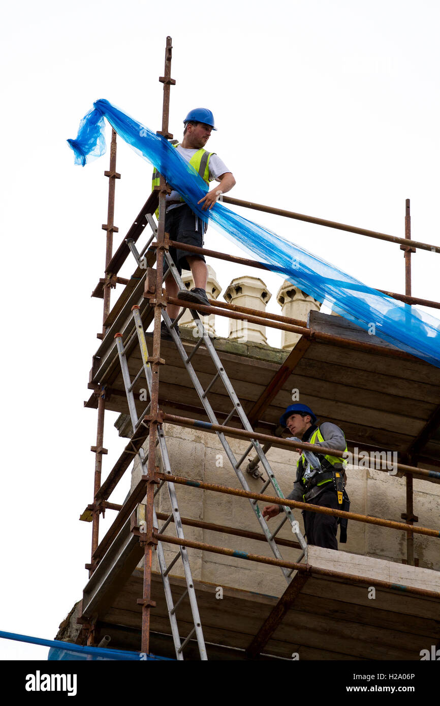 Scaffold alternative hires stock photography and images Alamy