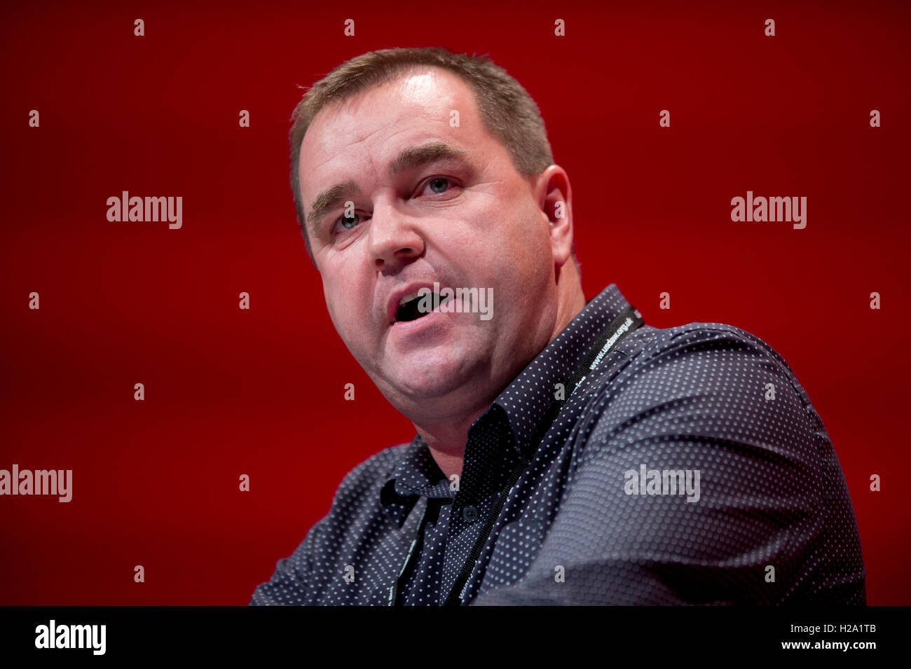 Liverpool, UK. 26th September 2016. Neil Findlay MSP speaks at day two of the Labour Party Conference in Liverpool. Credit:  Russell Hart/Alamy Live News. Stock Photo