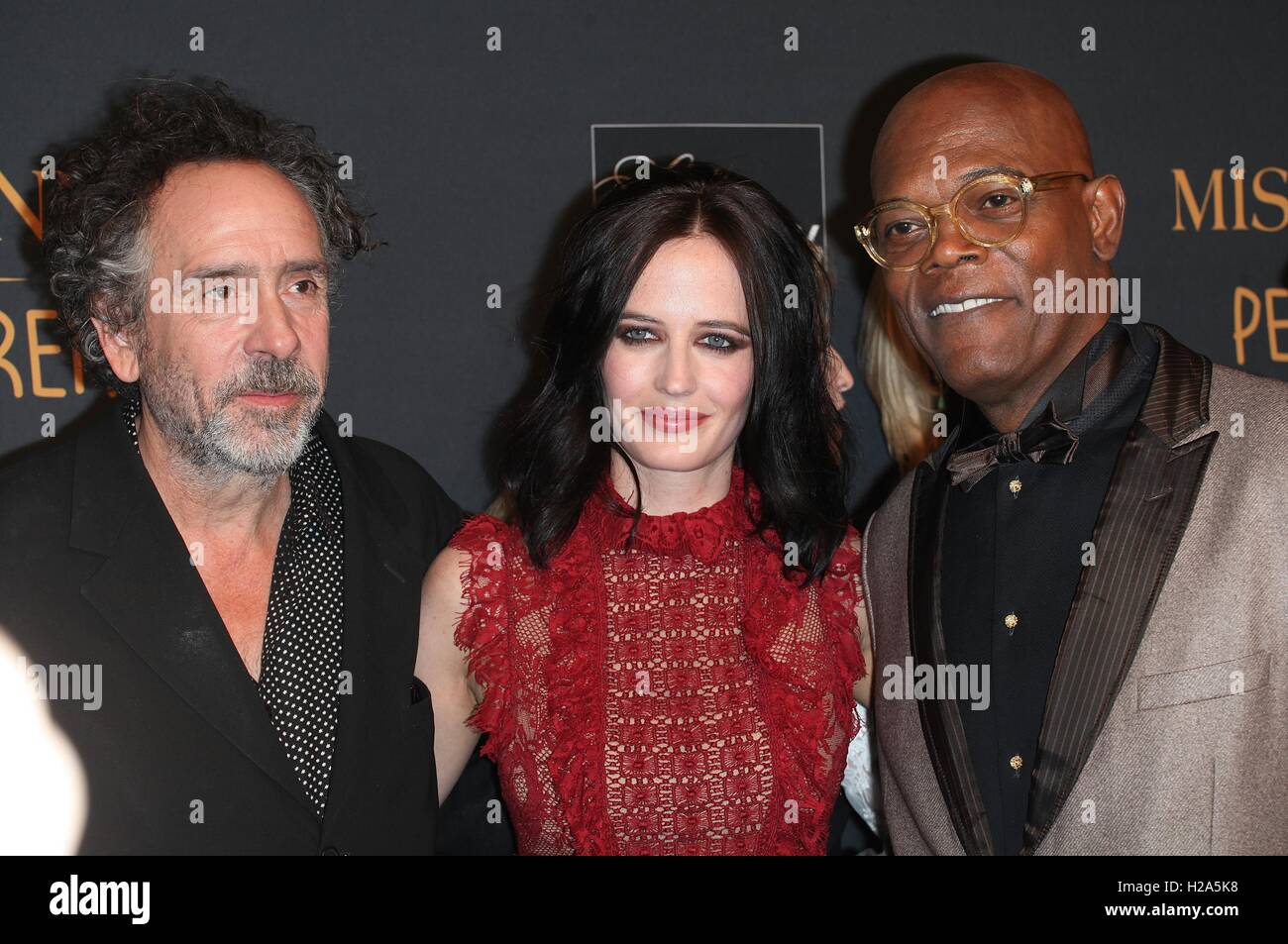 New York Usa 26th September 16 Tim Burton Eva Green And Samuel L Jackson At Miss Peregrine S Home For Peculiar Children New York Premiere At Saks Fifth Avenue On September 26 16