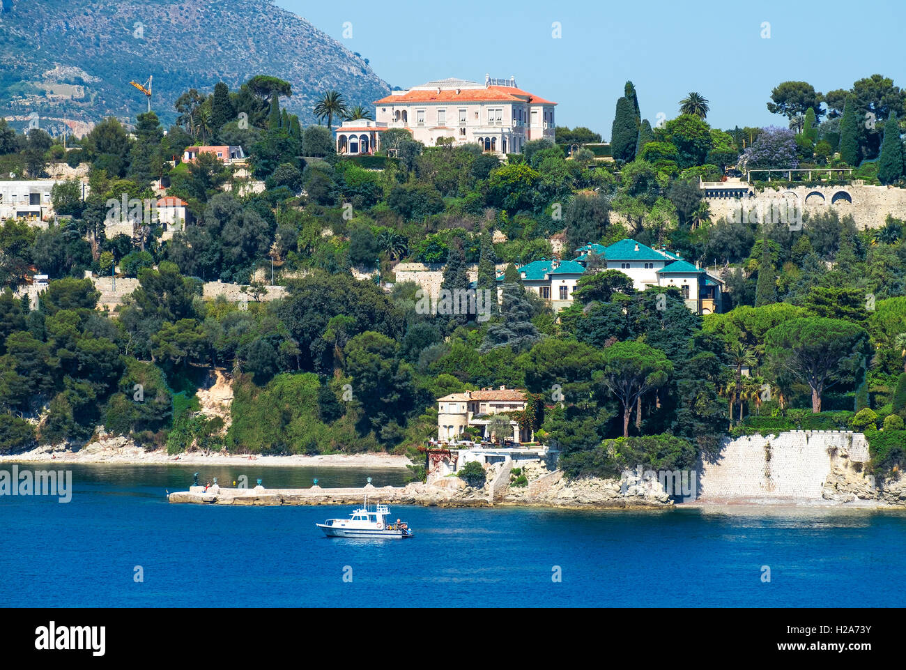 Homes and apartments on the coast at Villefranche-sur-Mer on the Cote d'Azur, France Stock Photo