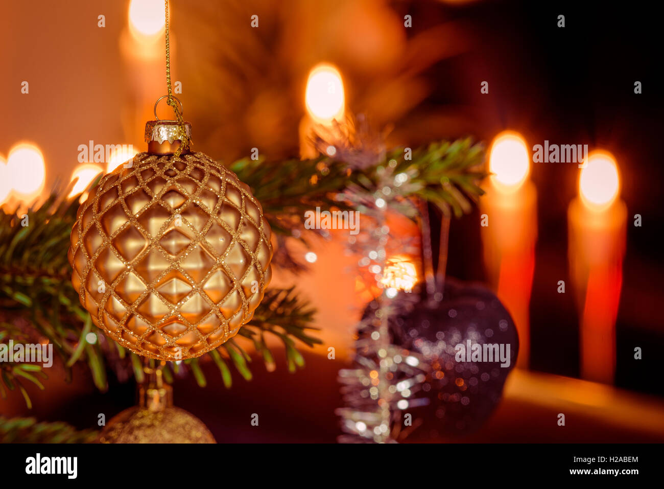 Beautiful christmas golden ball hi-res stock photography and images - Alamy