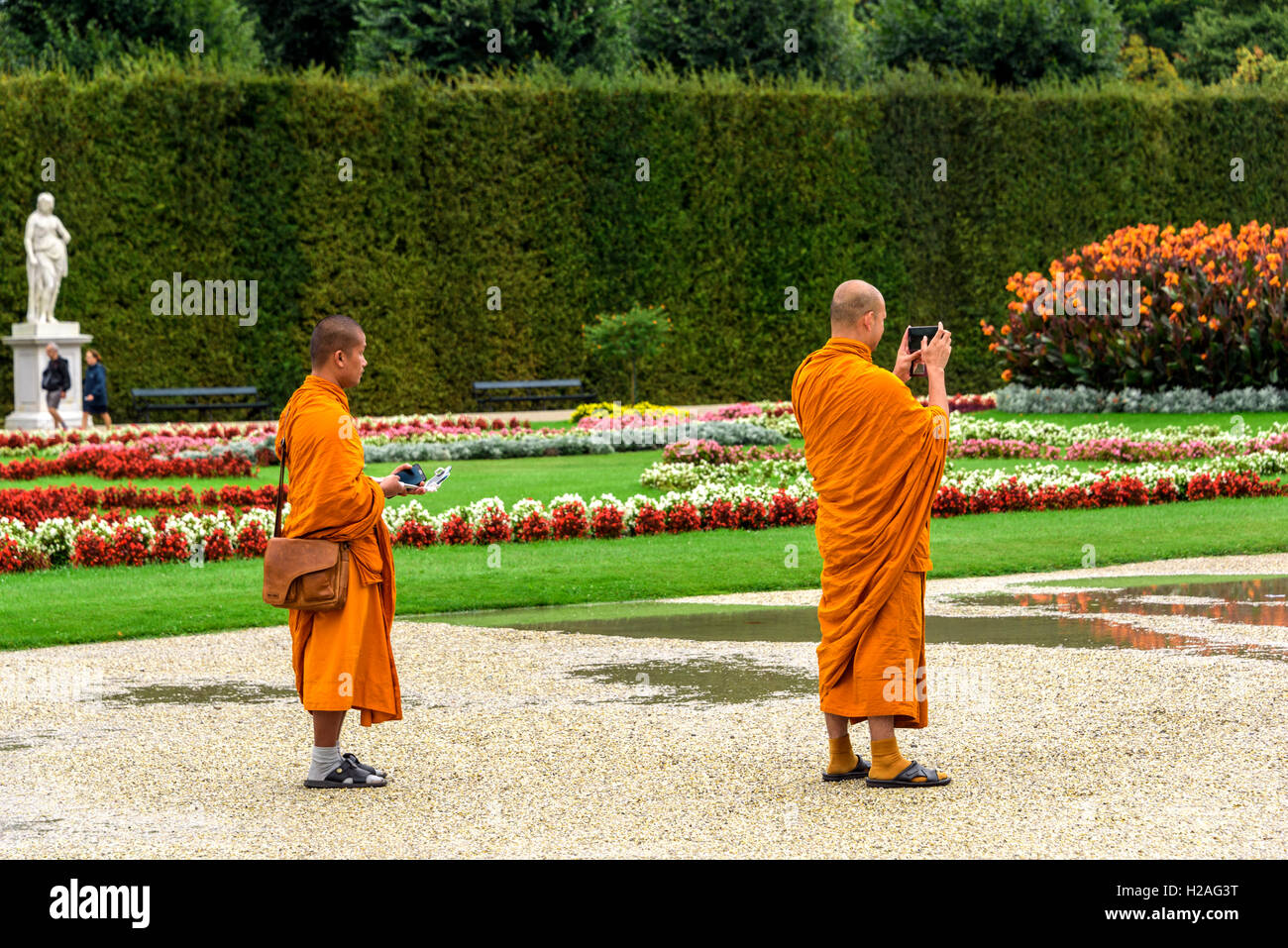 Buddhist Monk Phone High Resolution Stock Photography and Images - Alamy