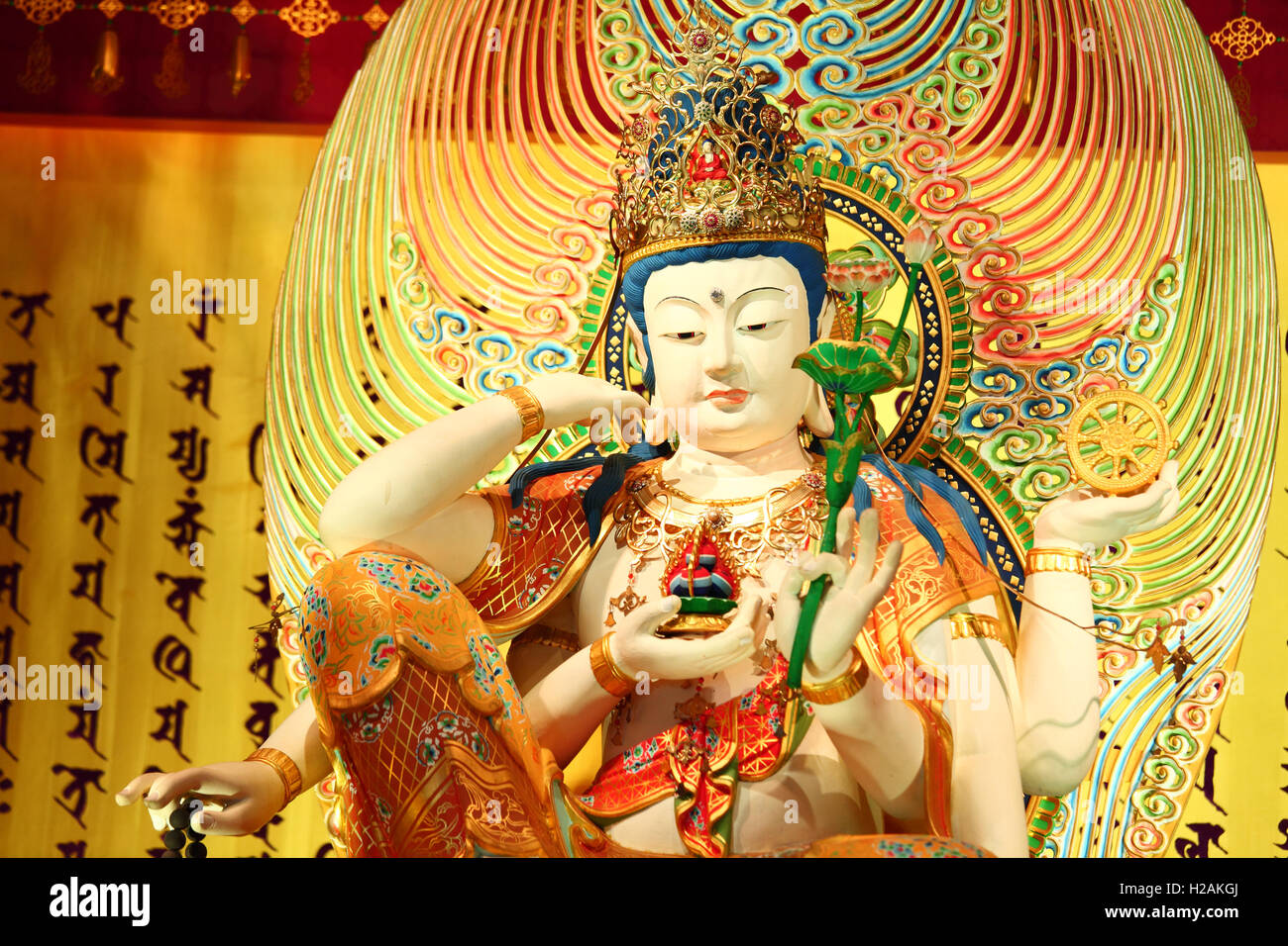 Chinese statue, Guan Yin sculpture Stock Photo Alamy