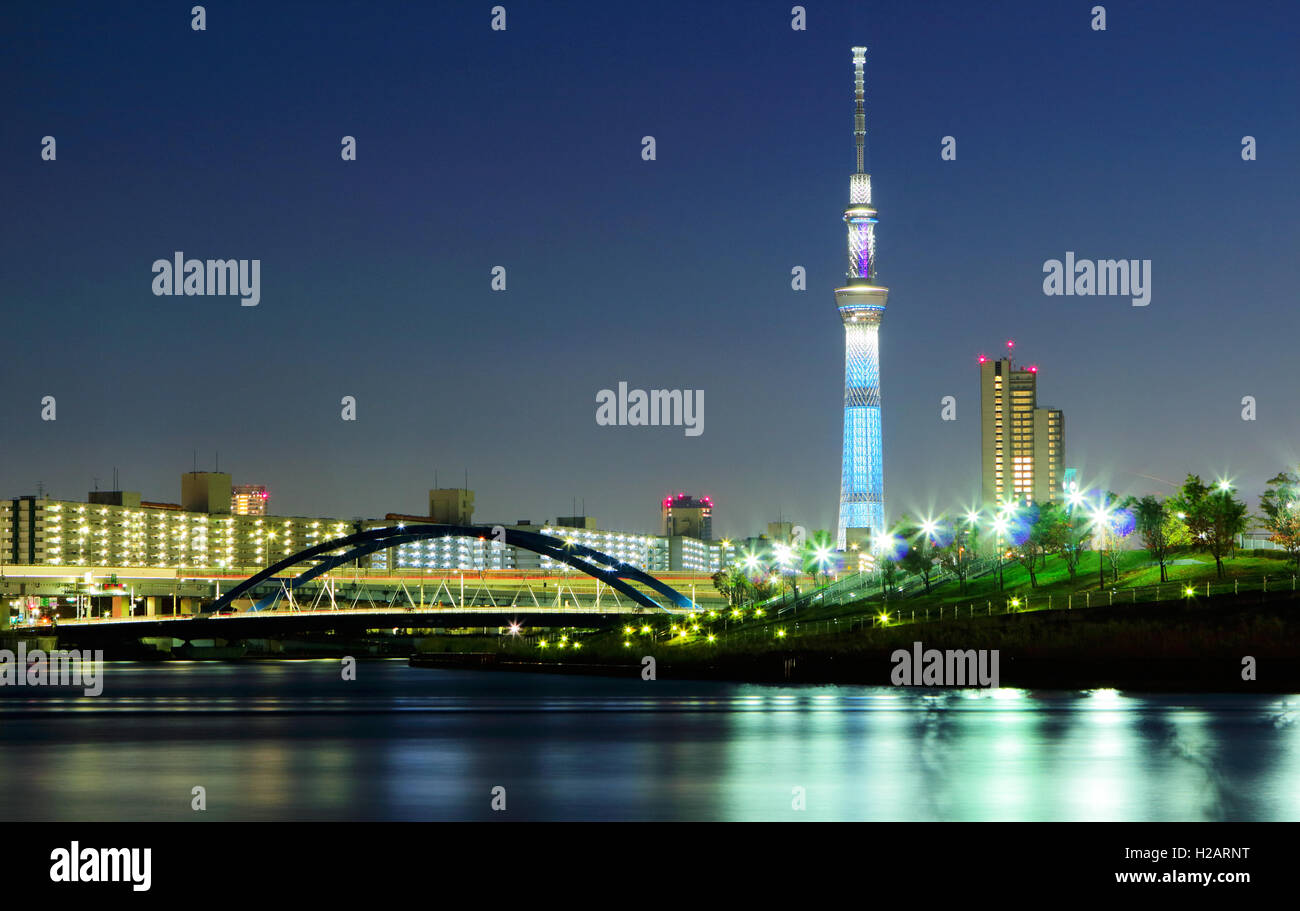 Tokyo skytree japan tallest tower hi-res stock photography and images ...