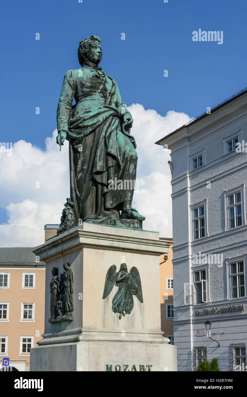 Salzburg: Mozart monument at square Residenzplatz, , Salzburg, Austria Stock Photo