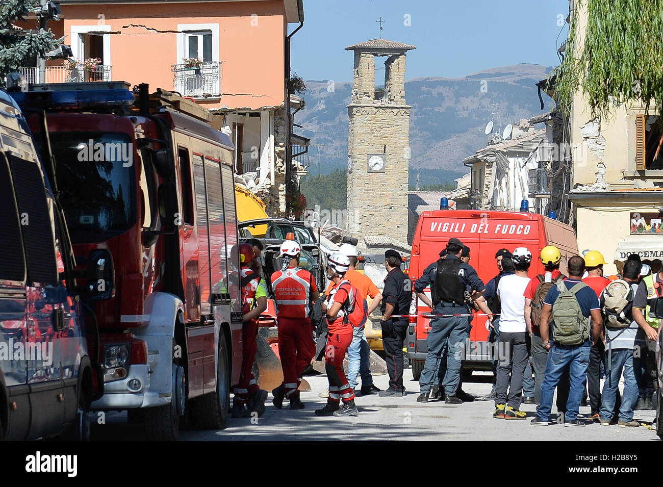 The central italian village of amatrice hi-res stock photography and ...