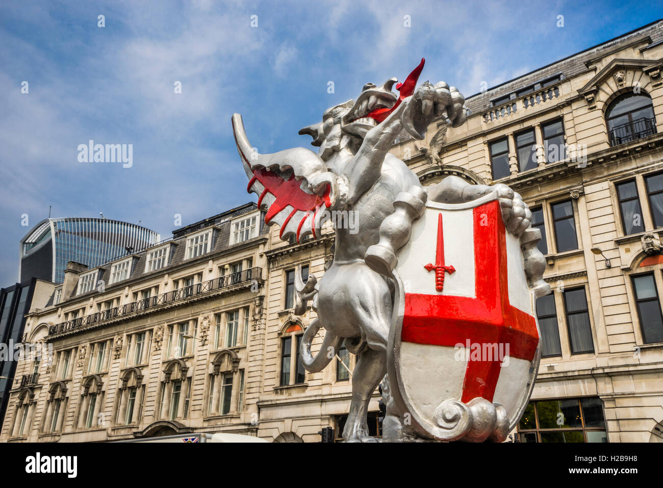 Great Brtain, England, City of London, sculptured emblem of the City of