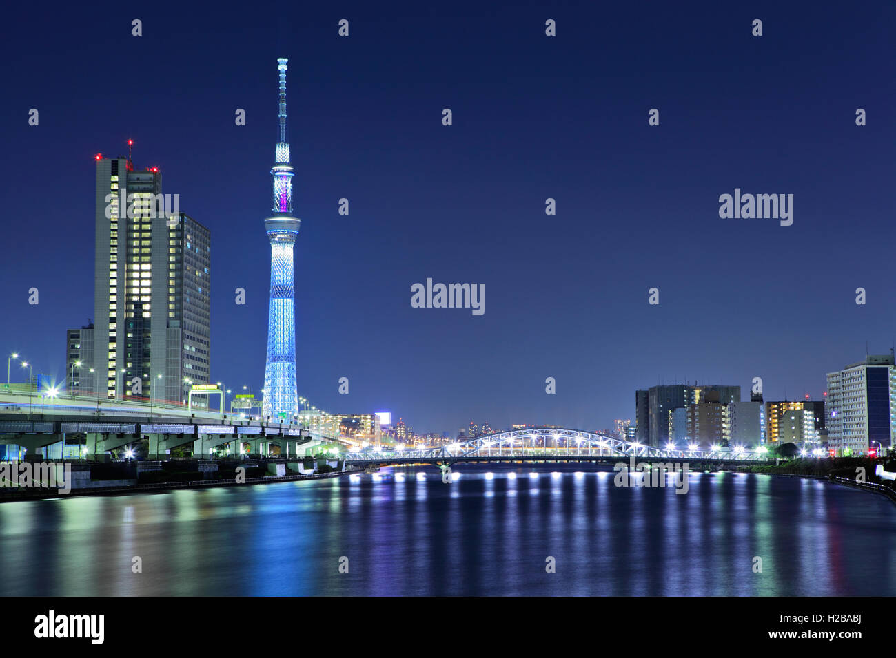 Tokyo skytree in japan tallest hi-res stock photography and images - Alamy