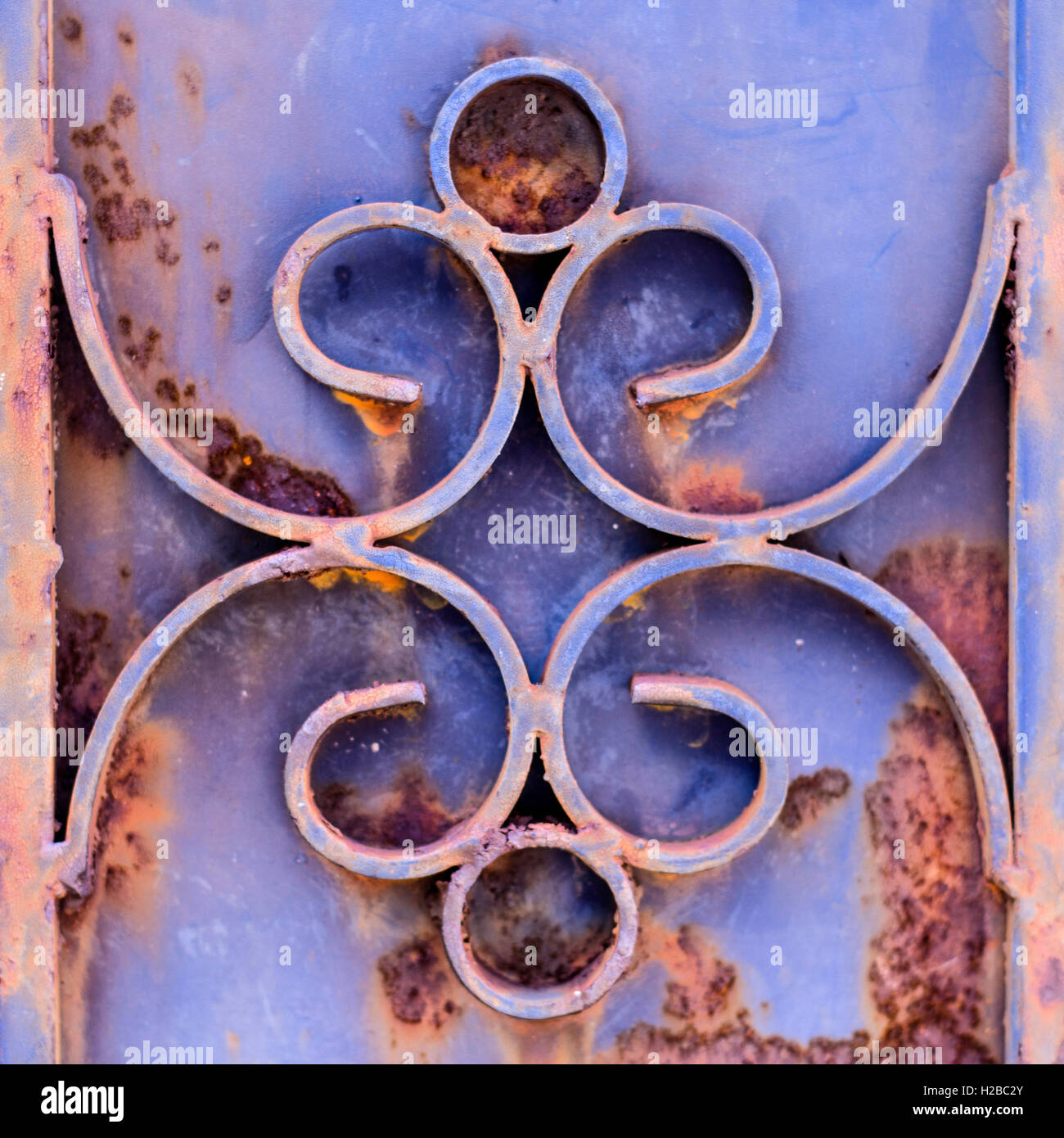 old rust door texture Stock Photo - Alamy