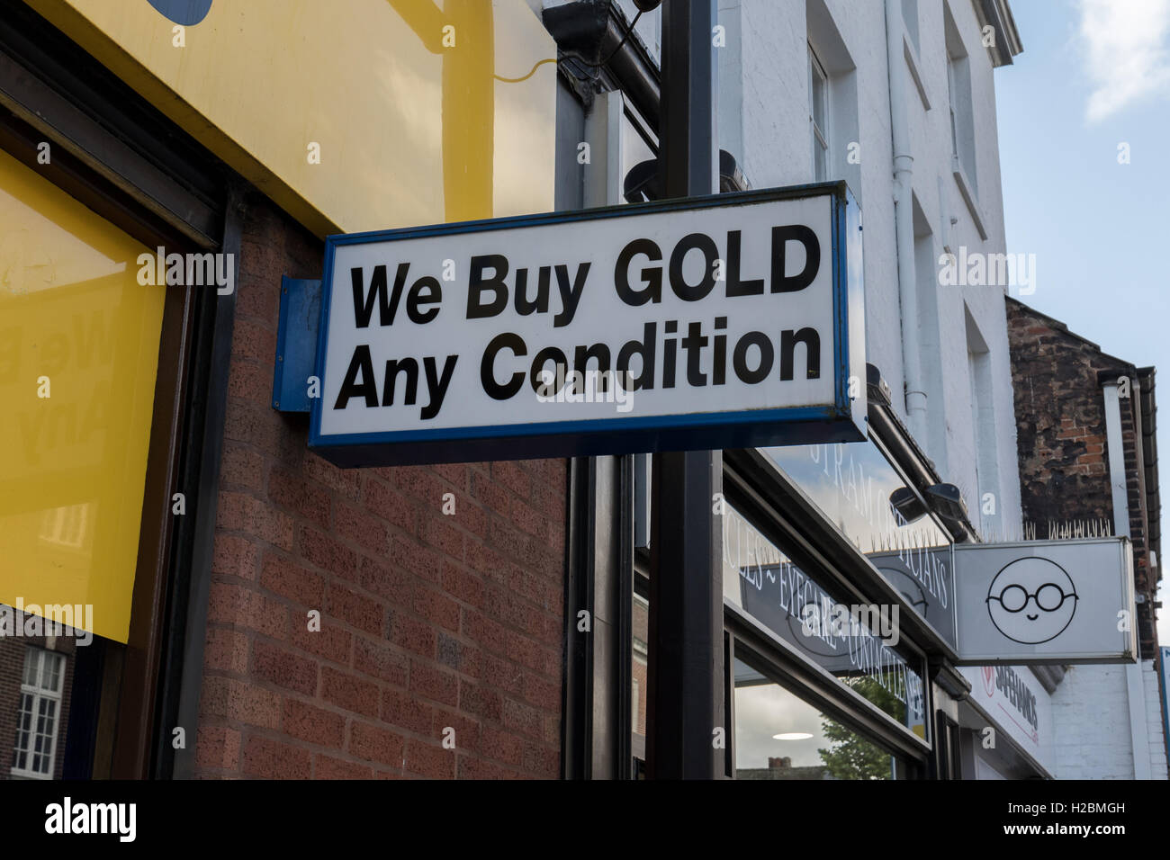 We Buy Gold Any Condition sign Stock Photo