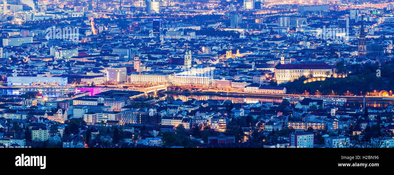Old cathedral linz aerial hi-res stock photography and images - Alamy