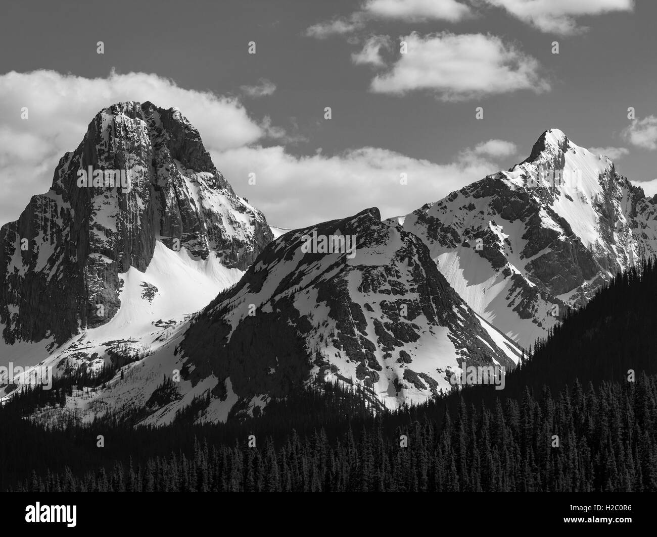 Rocky mountains canada banff Black and White Stock Photos & Images - Alamy