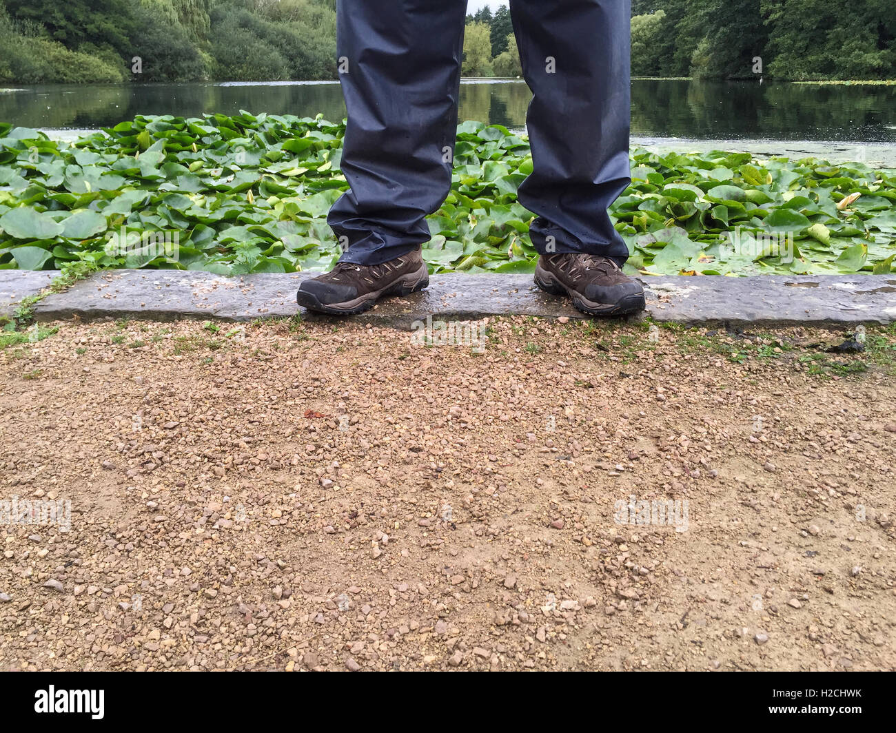 Waterproof trousers High Resolution 